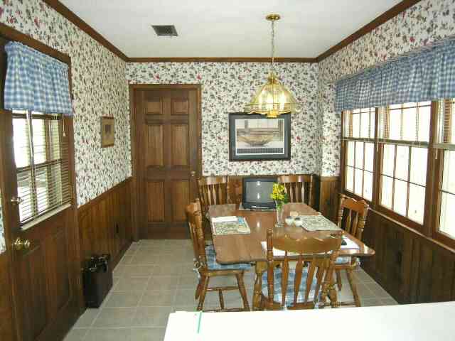 1205 Stonehurst Road Anderson, SC 29621 - Photo 6 of 9