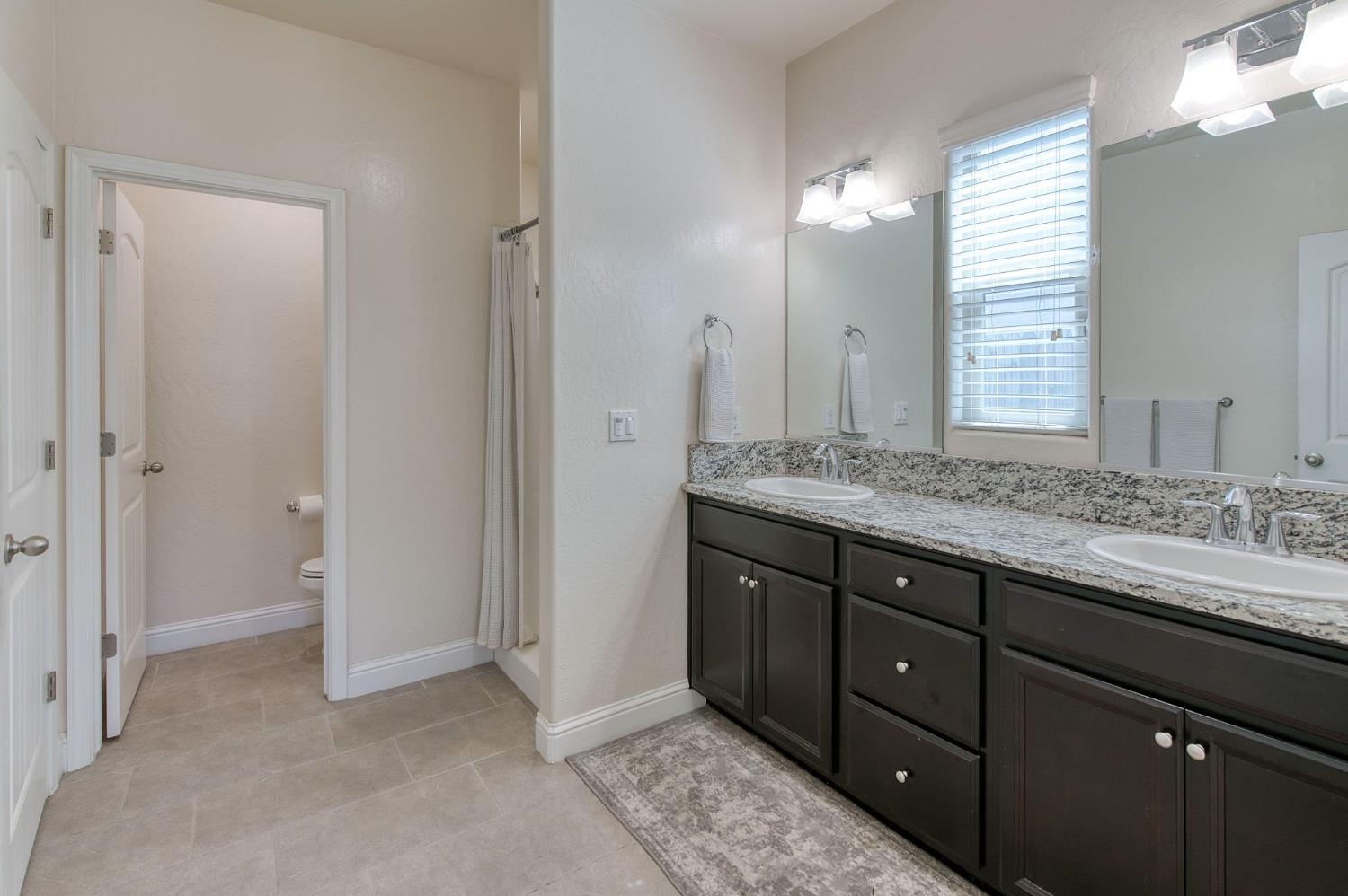 616 Expedition Way Madera, CA 93636 - Photo 27 of 66