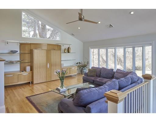 27 Ledgewood Road Weston, MA 02493 - Photo 7 of 15