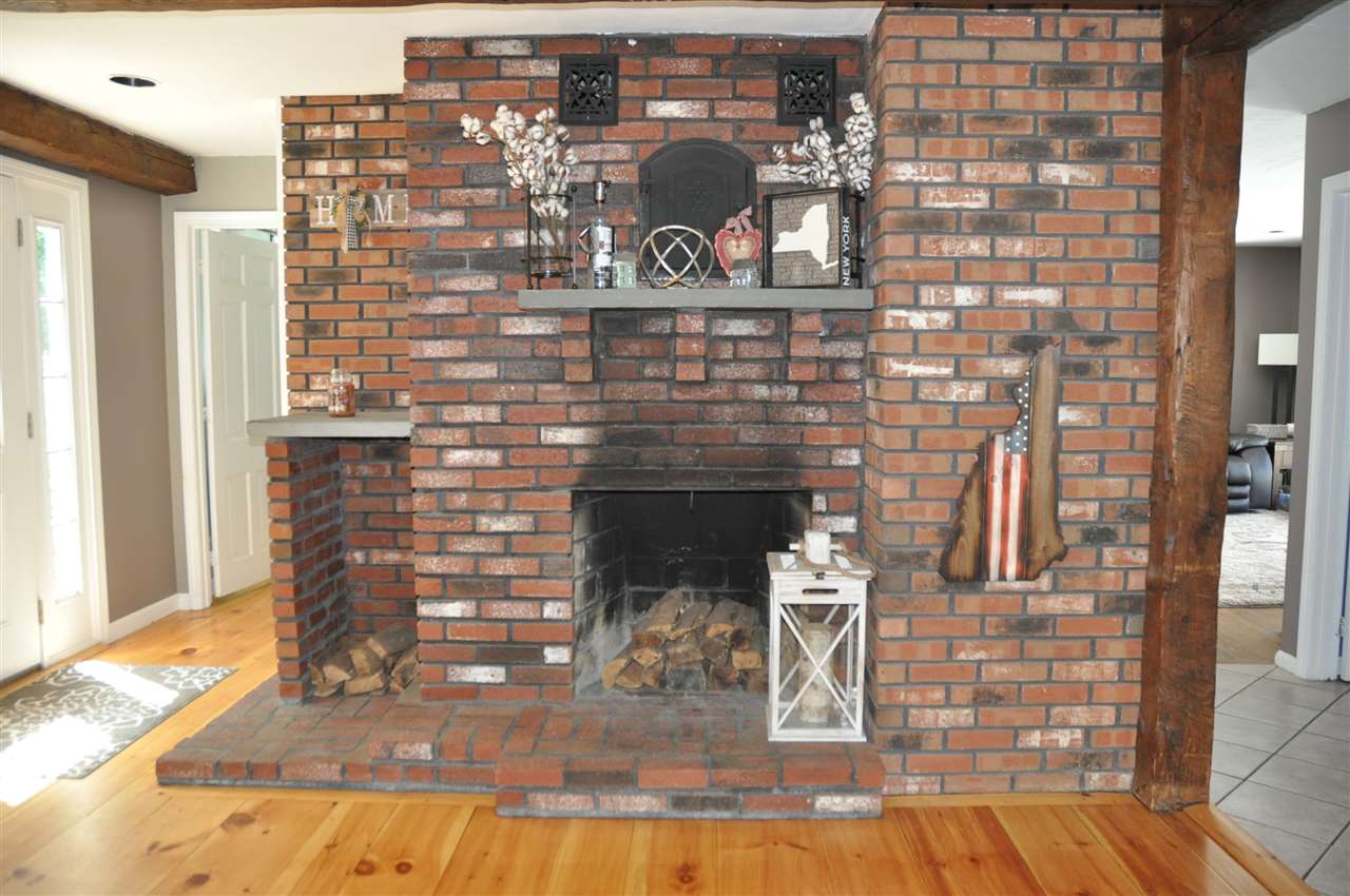 360 Knowles Pond Road Northfield, NH 03276 - Photo 8 of 35