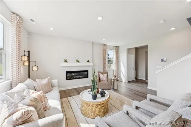 $289,900 | 2014 Derby Way, Memphis, IN 47143