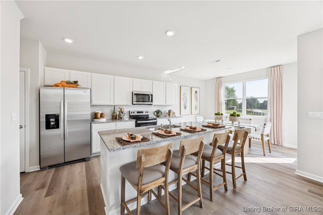 2014 Derby Way Memphis, IN 47143 - Photo 4 of 25