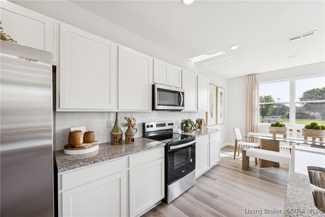 2014 Derby Way Memphis, IN 47143 - Photo 9 of 25