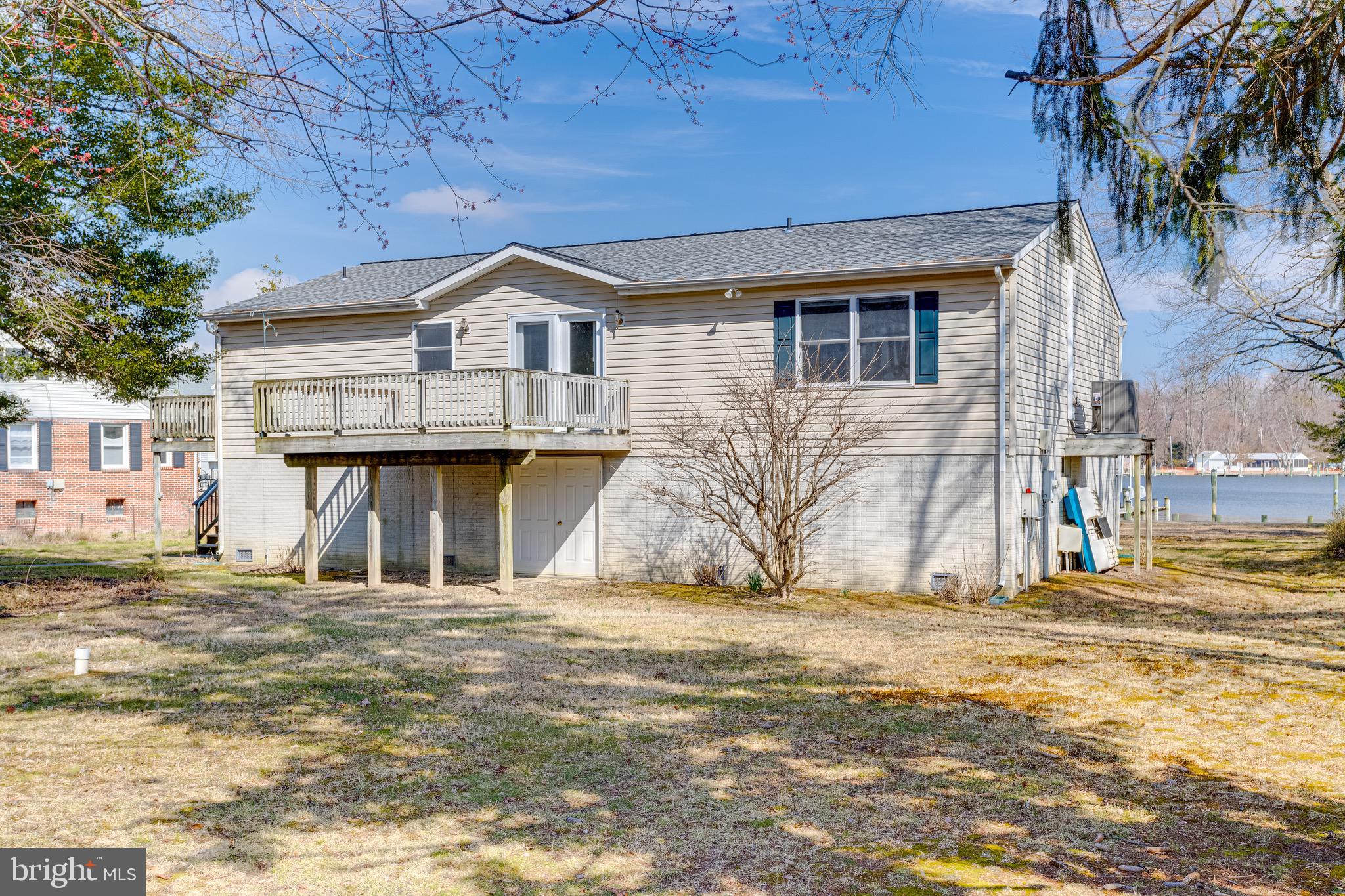 733 Seneca Garden Road Middle River, MD 21220 - Photo 3 of 64