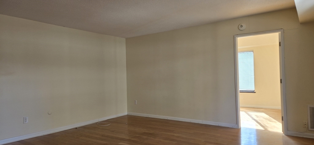30 Stearns Road, Unit 502 Brookline, MA 02446 - Photo 3 of 13