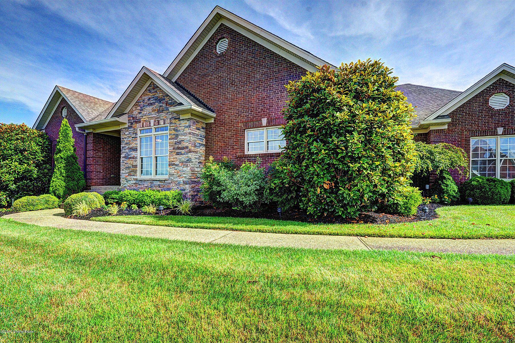 12104 Ridgeview Court Goshen, KY 40026 - Photo 21 of 52 12104RidgeviewFront5