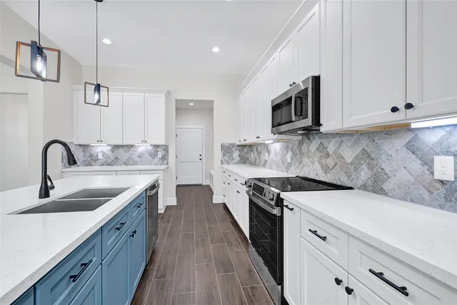 $484,000 | 10154 County Road 302, Plantersville, TX 77363