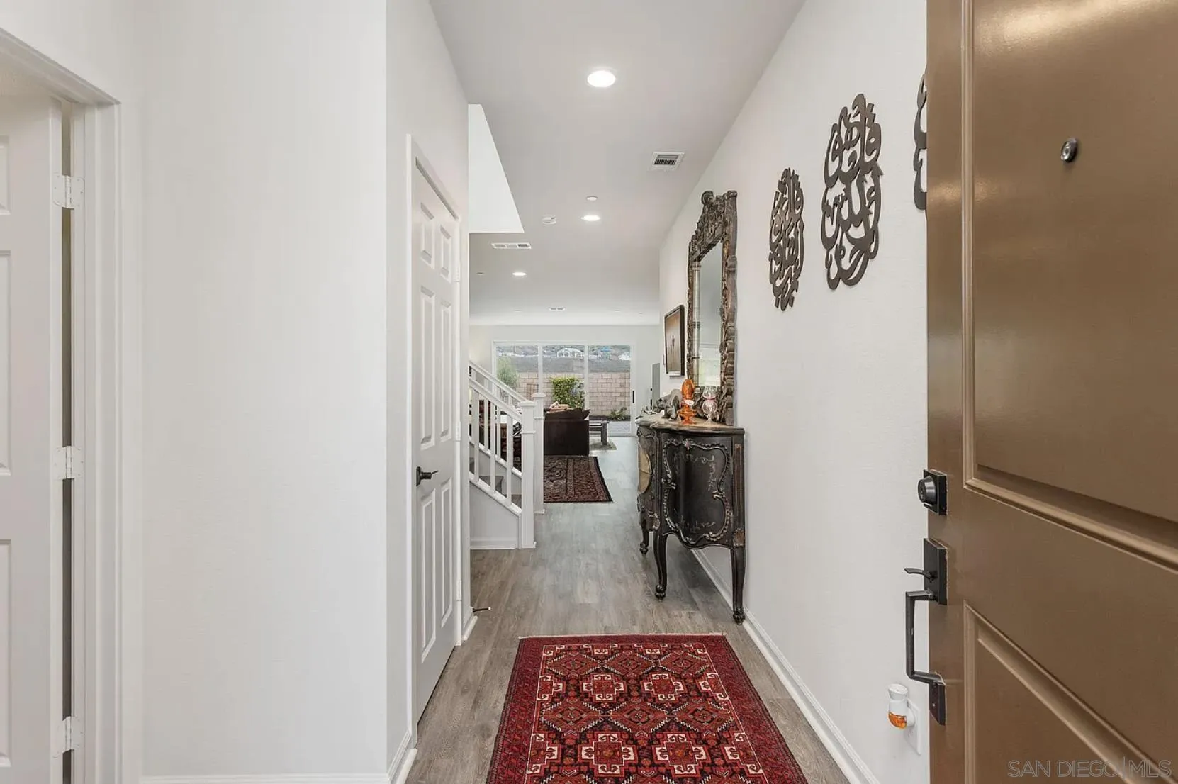 1013 Crestline Road San Marcos, CA 92069 - Photo 4 of 38