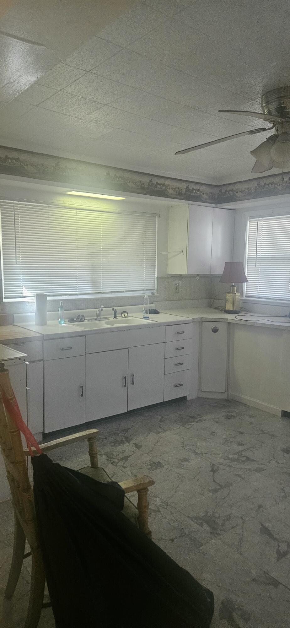 34467 Van Born Road Romulus, MI 48174 - Photo 8 of 23 1000044953