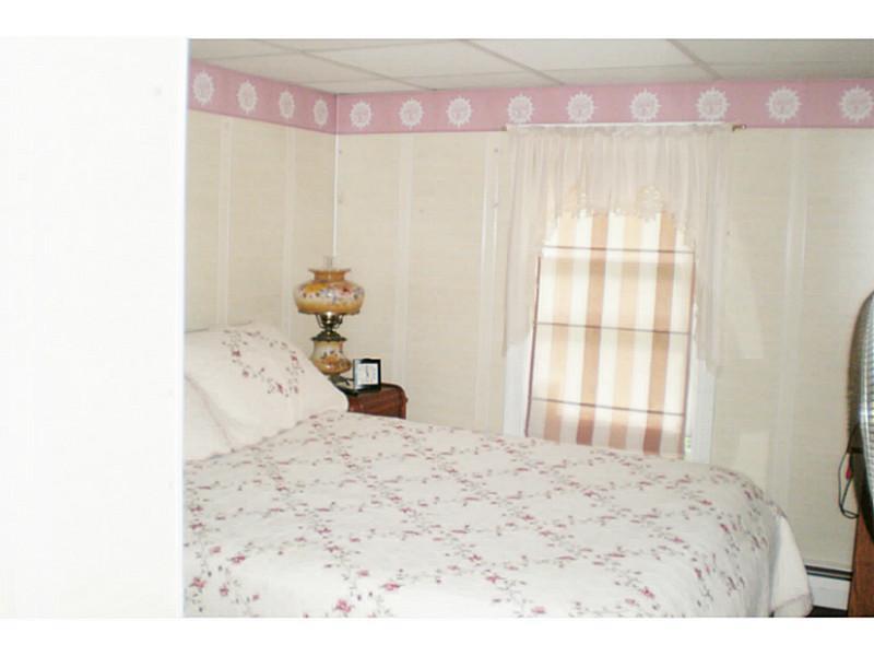 23 Maple Street Augusta, ME 04330 - Photo 11 of 17 Bedroom.