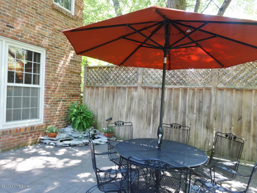 6019 Innes Trace Road Louisville, KY 40222 - Photo 21 of 30 patio fountain (1024x768)