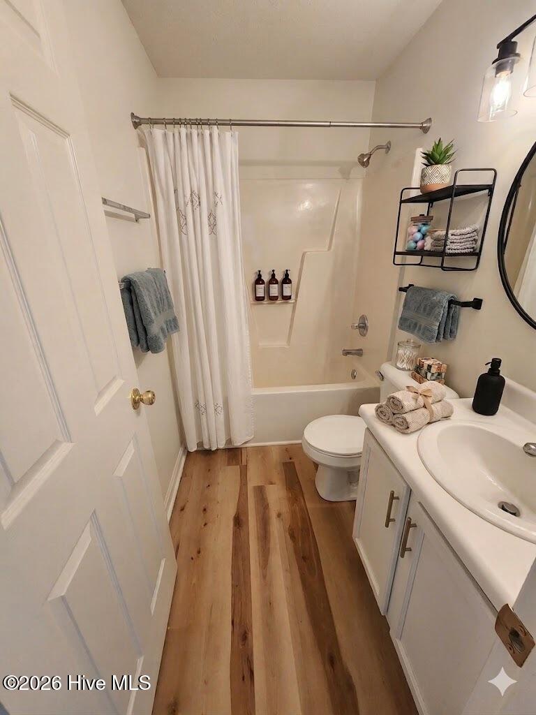 243 Parnell Road Hubert, NC 28539 - Photo 21 of 26 Hall Bath AI Staged