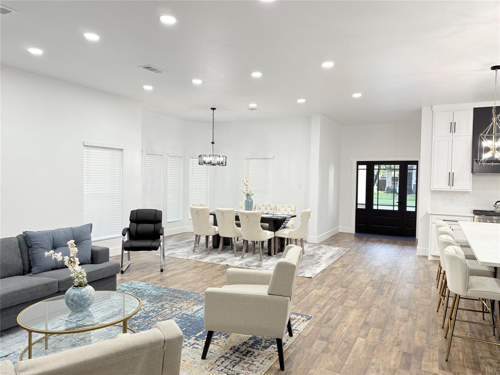 4602 Sycamore Street Dallas, TX 75204 - Photo 14 of 24 a living room with furniture and wooden floor