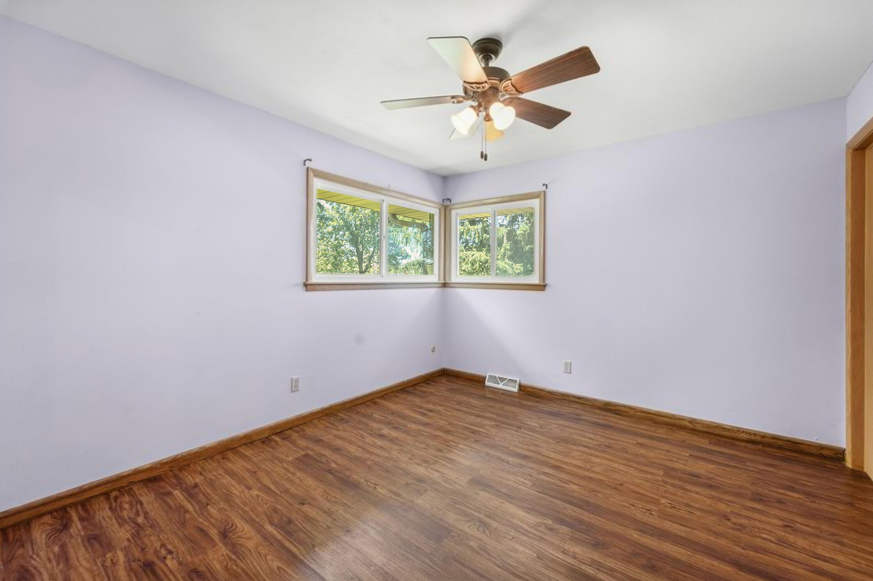 11801 West Appleton Avenue Milwaukee, WI 53224 - Photo 17 of 26 Bedroom 3 v1