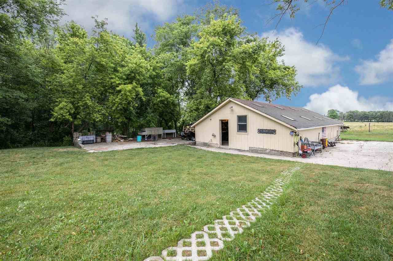 9463 Edwardsville Road Winnebago, IL 61088 - Photo 29 of 53 Gallery Image 29
