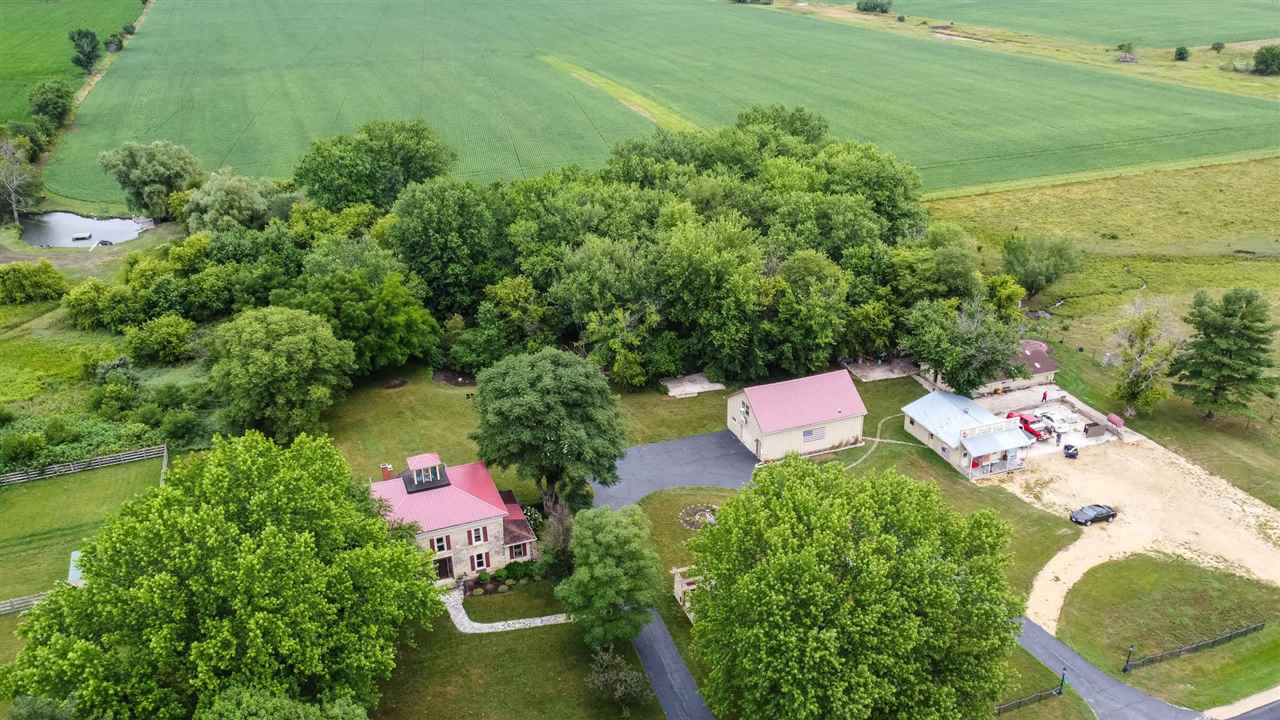 9463 Edwardsville Road Winnebago, IL 61088 - Photo 3 of 53 Gallery Image 3