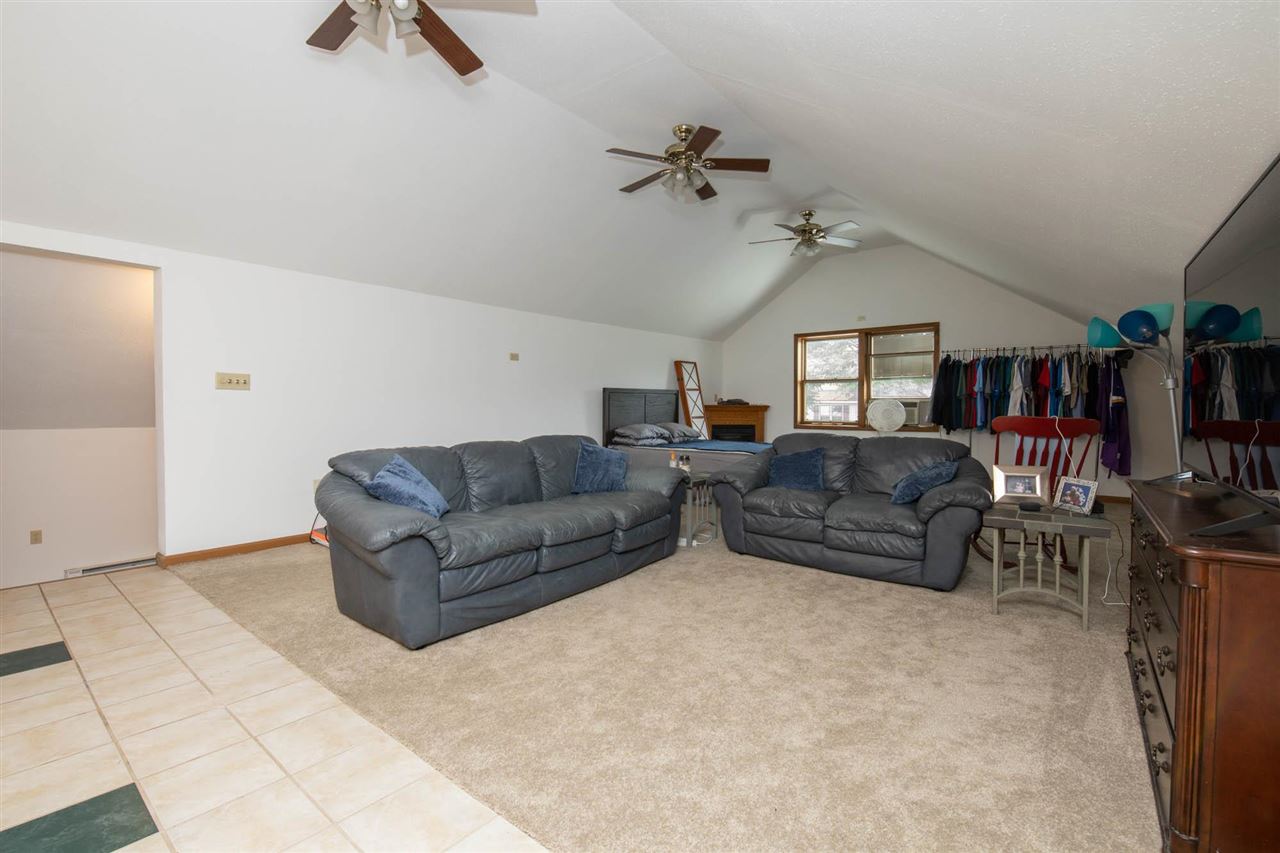 9463 Edwardsville Road Winnebago, IL 61088 - Photo 33 of 53 Gallery Image 33