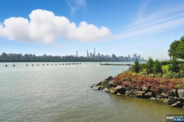 a view of a lake with houses
