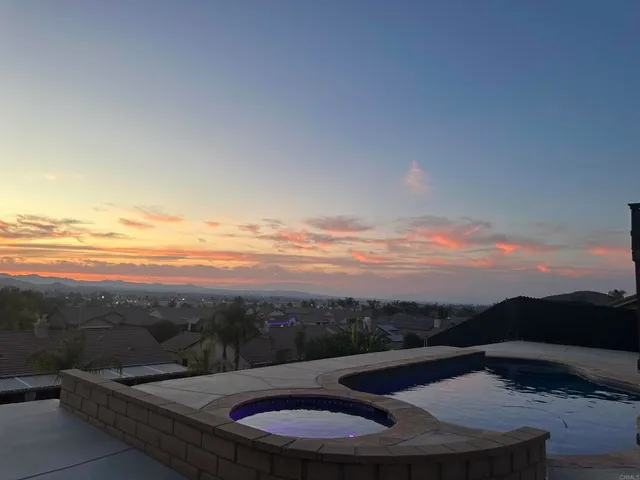 $999,999 | 28303 Pinyon Pine Court, Menifee, CA 92585