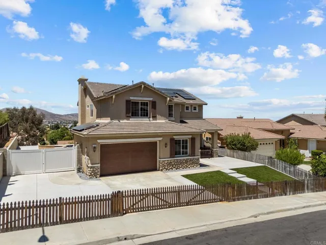 $999,999 | 28303 Pinyon Pine Court, Menifee, CA 92585