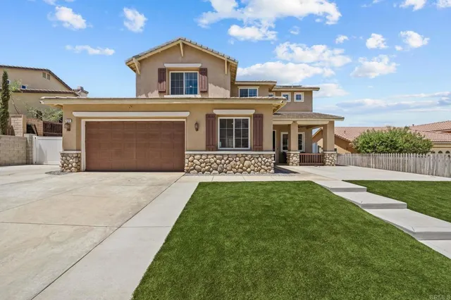 $999,999 | 28303 Pinyon Pine Court, Menifee, CA 92585