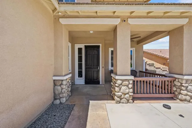 $999,999 | 28303 Pinyon Pine Court, Menifee, CA 92585