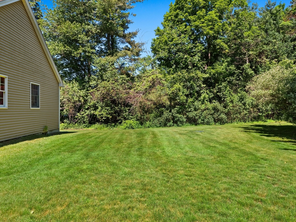 750 Northfield Road Lunenburg, MA 01462 - Photo 34 of 42