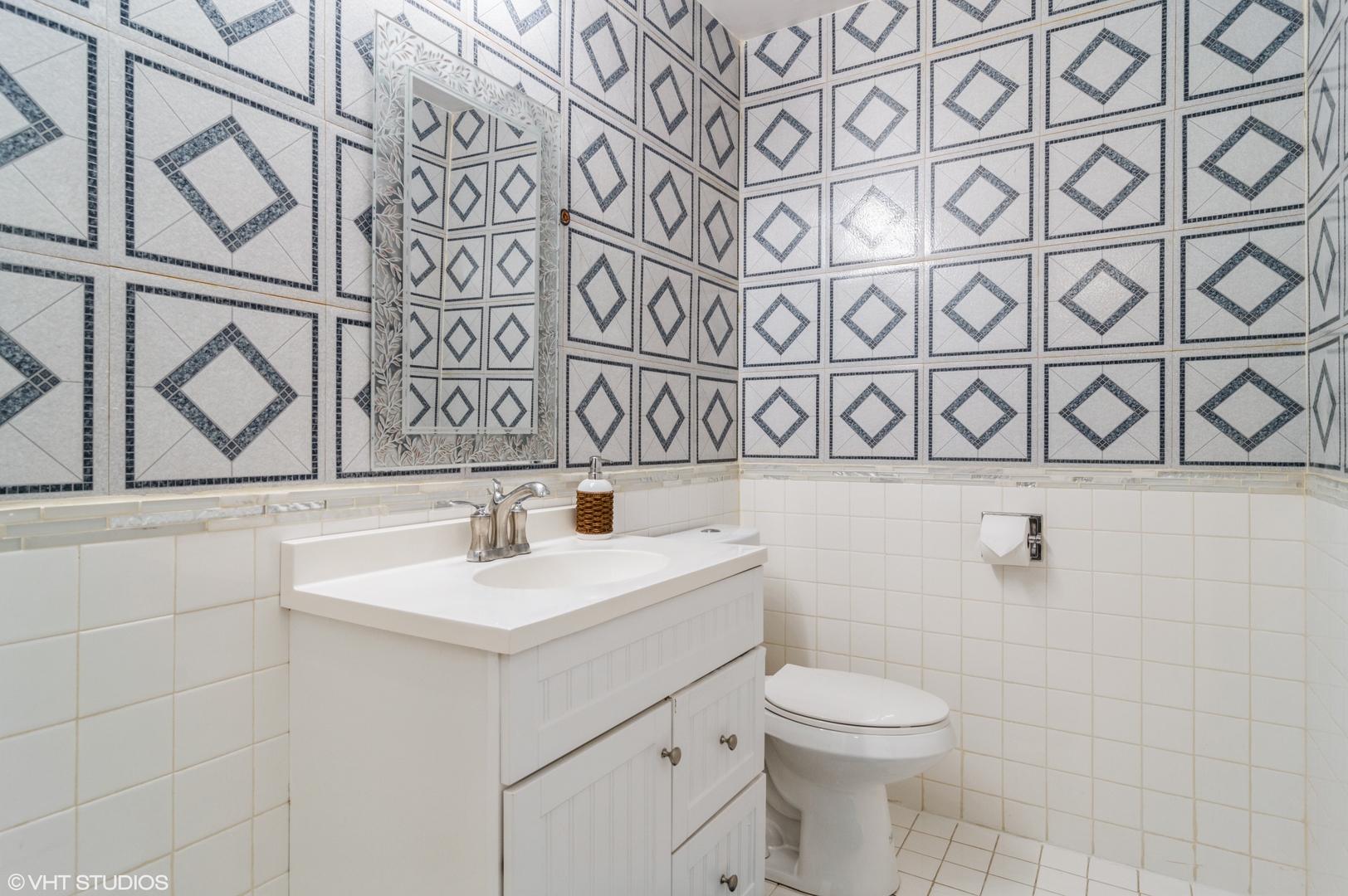 1412 West Sherwin Avenue, Unit B Chicago, IL 60626 - Photo 7 of 20