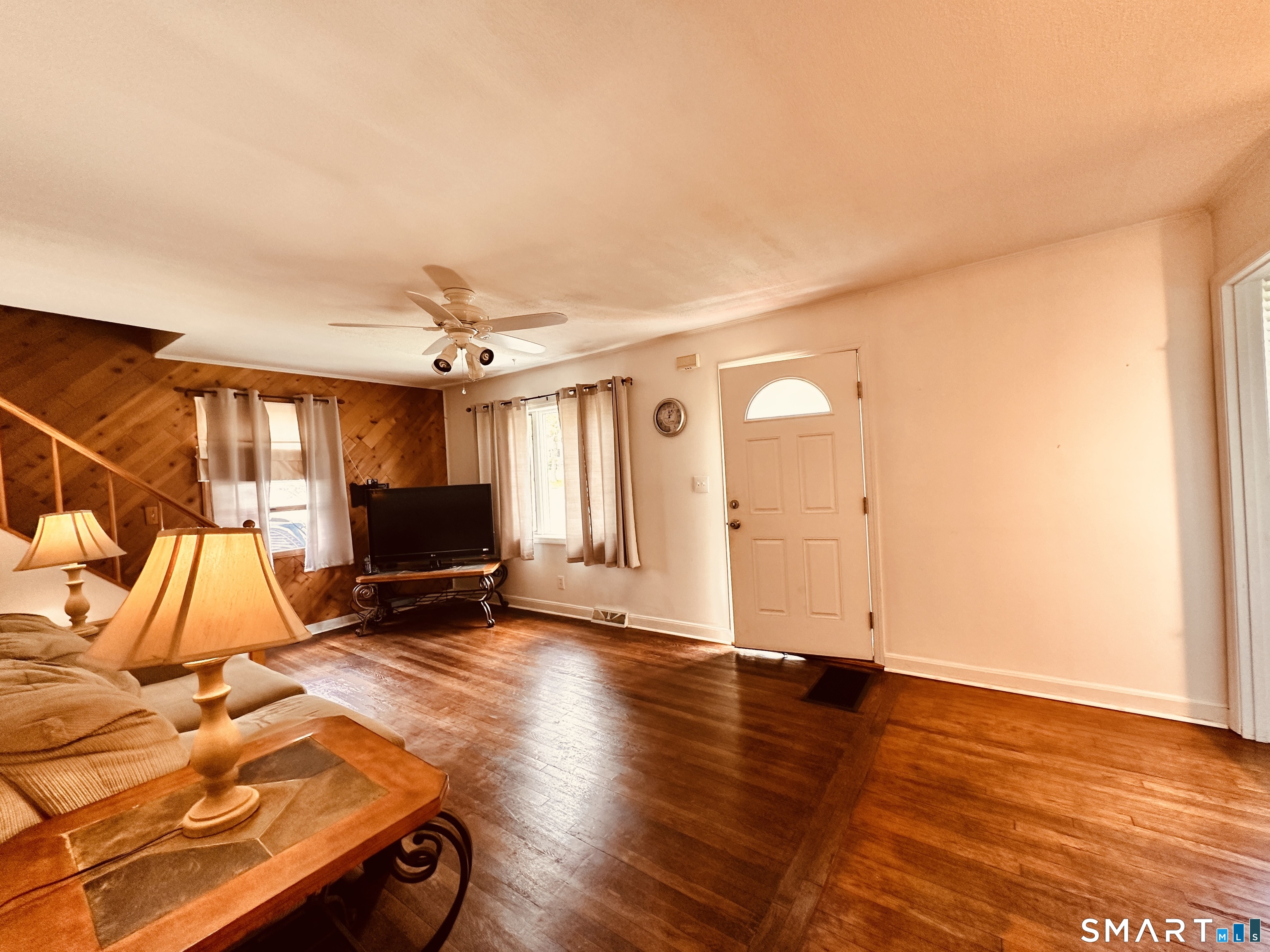 761 Jones Hill Road West Haven, CT 06516 - Photo 14 of 39