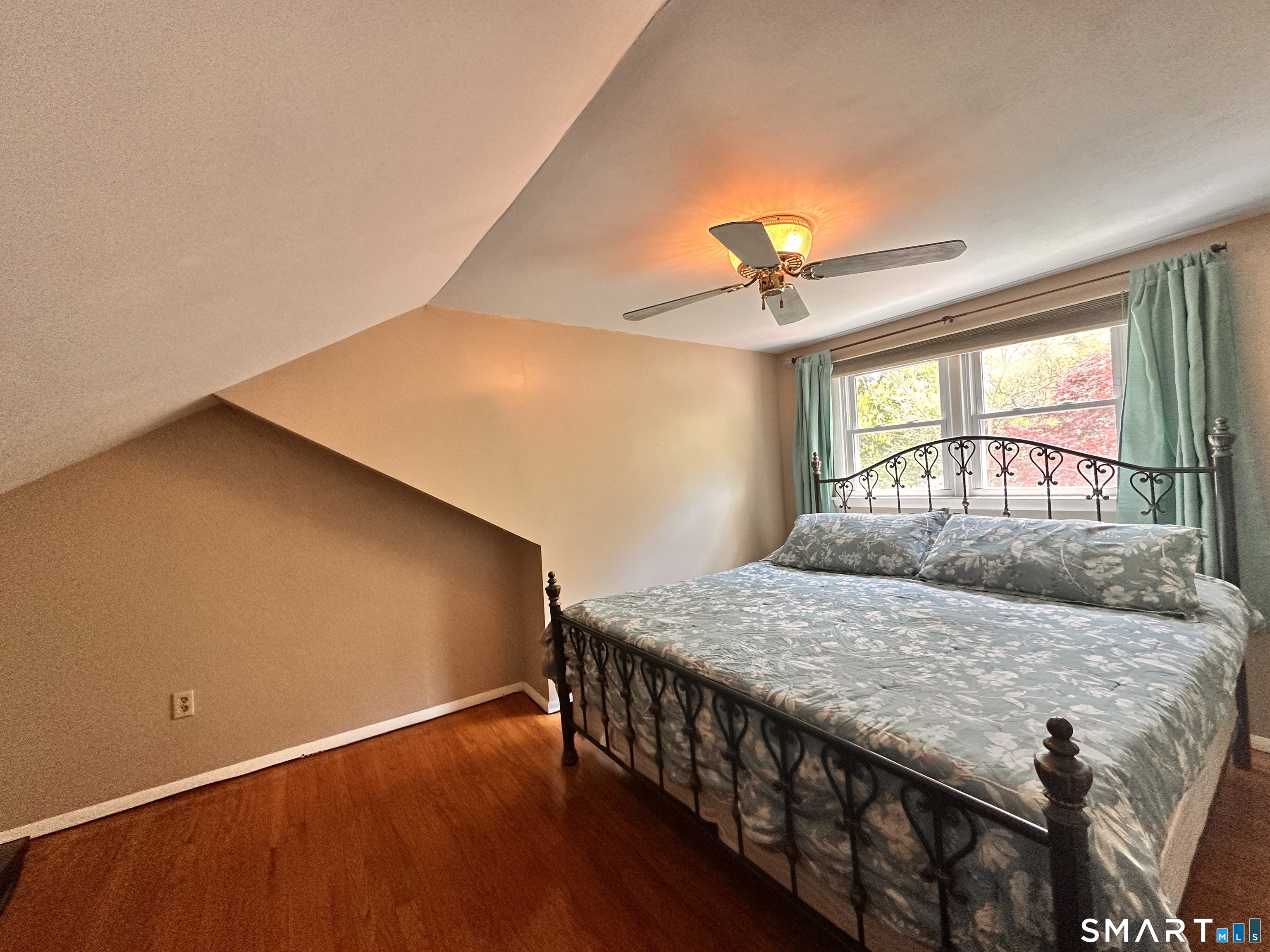 761 Jones Hill Road West Haven, CT 06516 - Photo 19 of 39