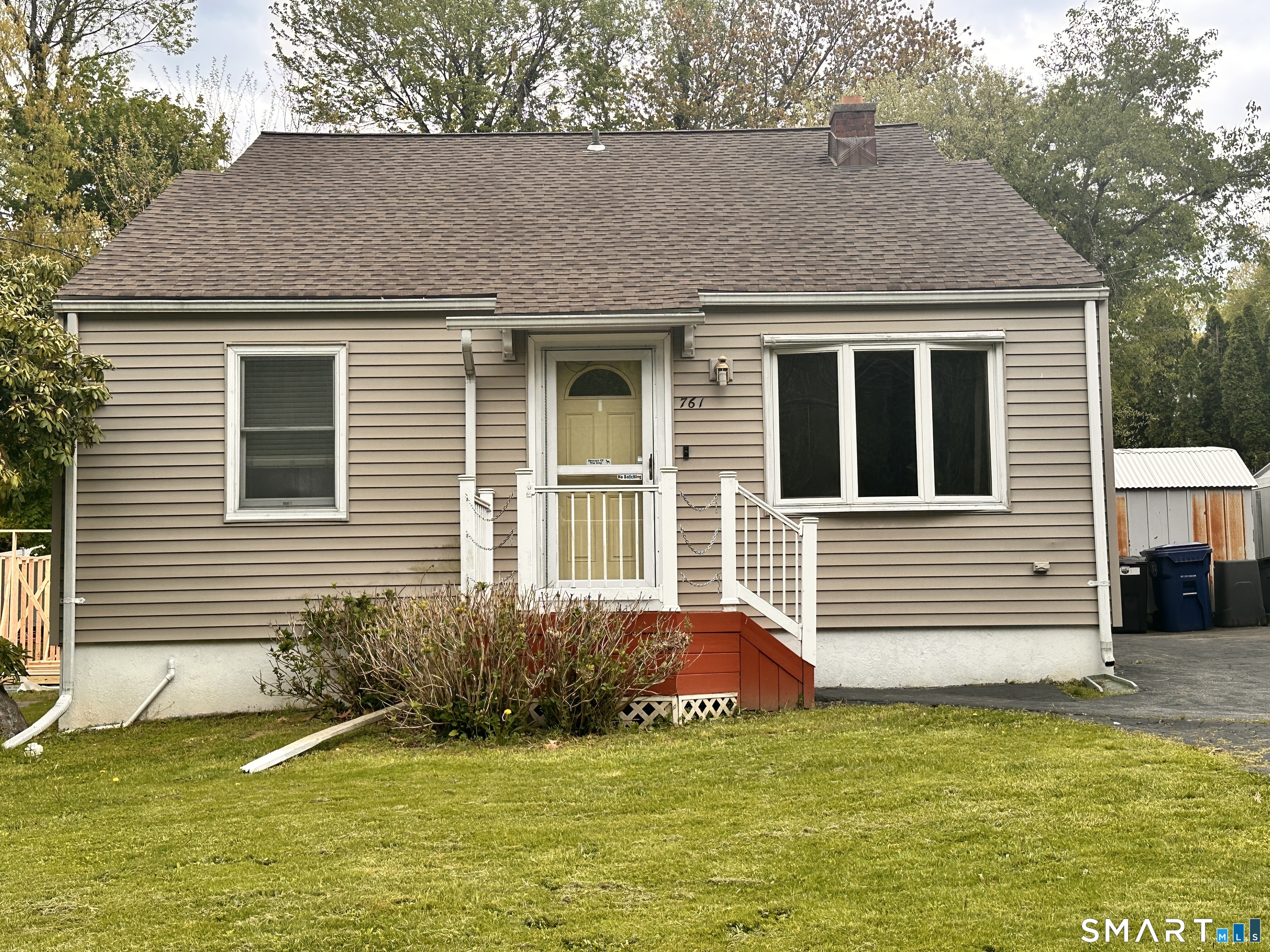 761 Jones Hill Road West Haven, CT 06516 - Photo 2 of 39