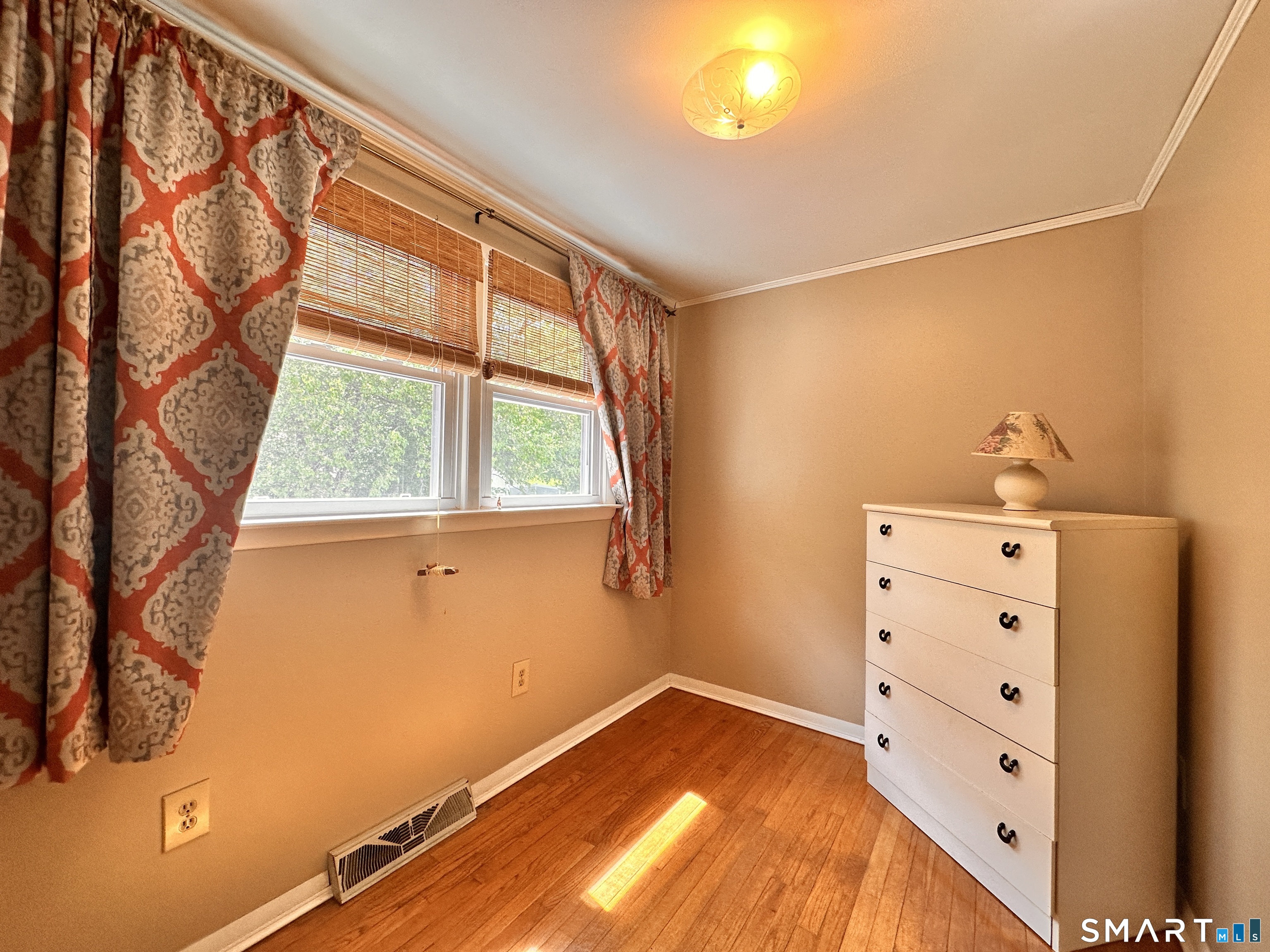 761 Jones Hill Road West Haven, CT 06516 - Photo 23 of 39
