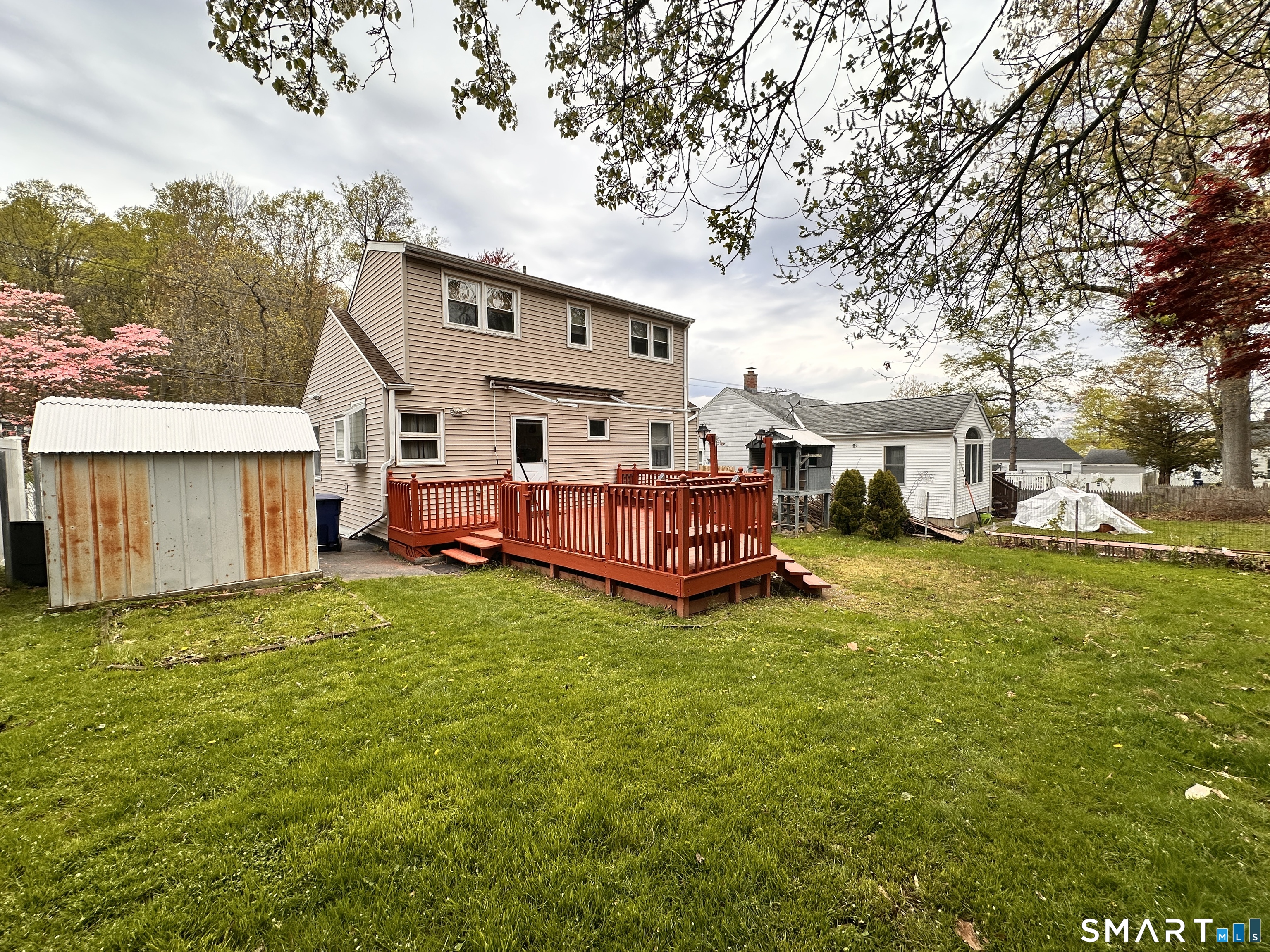 761 Jones Hill Road West Haven, CT 06516 - Photo 4 of 39