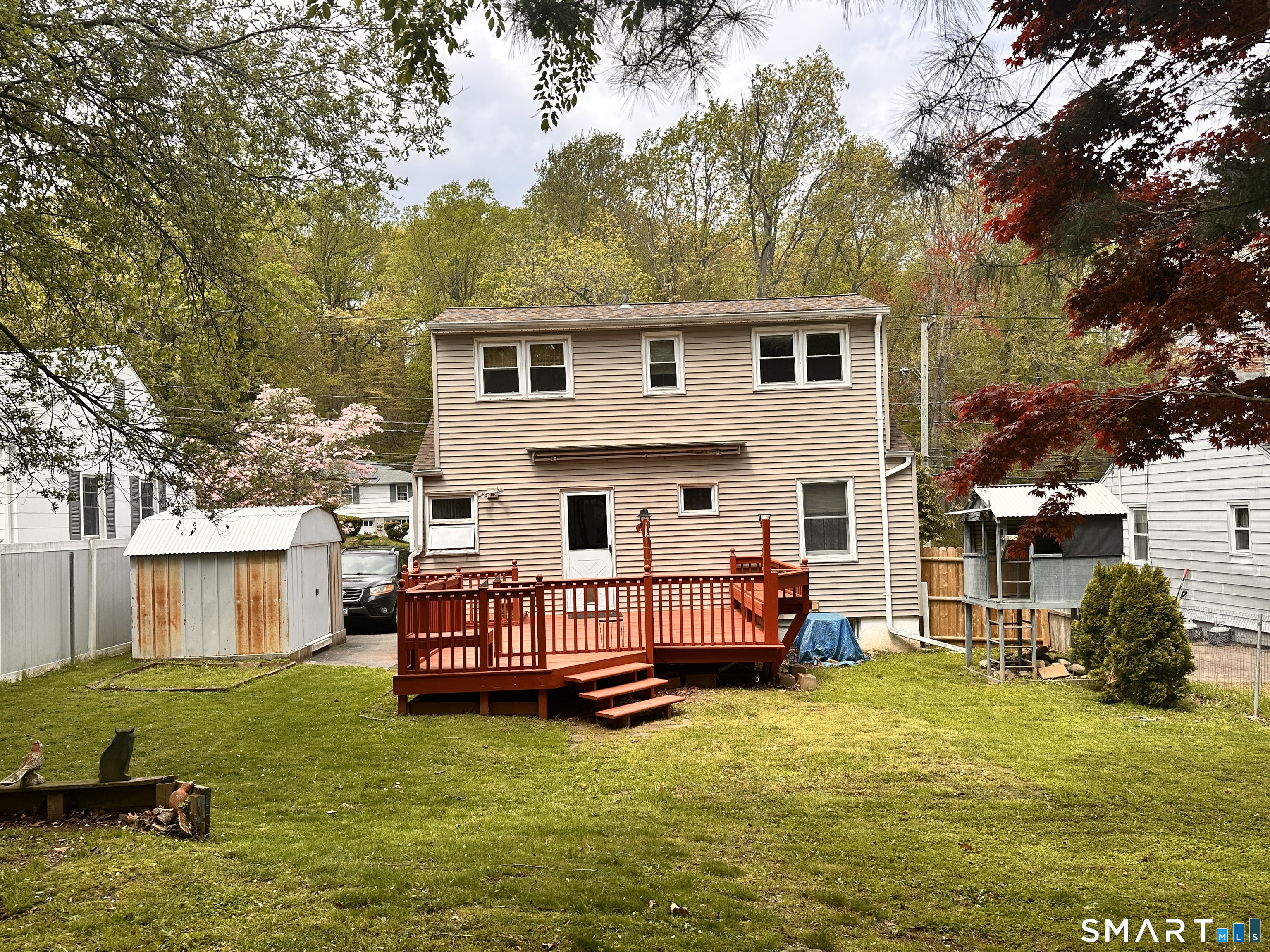 761 Jones Hill Road West Haven, CT 06516 - Photo 8 of 39