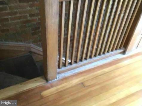 1015 Quebec Place Northwest Washington, DC 20010 - Photo 11 of 15 a view of a balcony