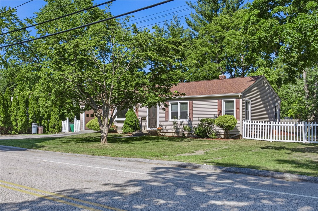 132 Potowomut Road Warwick, RI 02818 - Photo 36 of 37