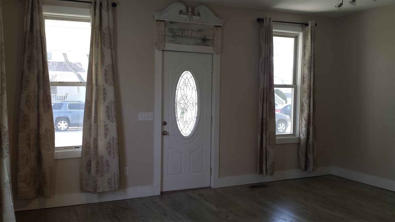 814 North 3rd Street Decatur, IN 46733 - Photo 3 of 25