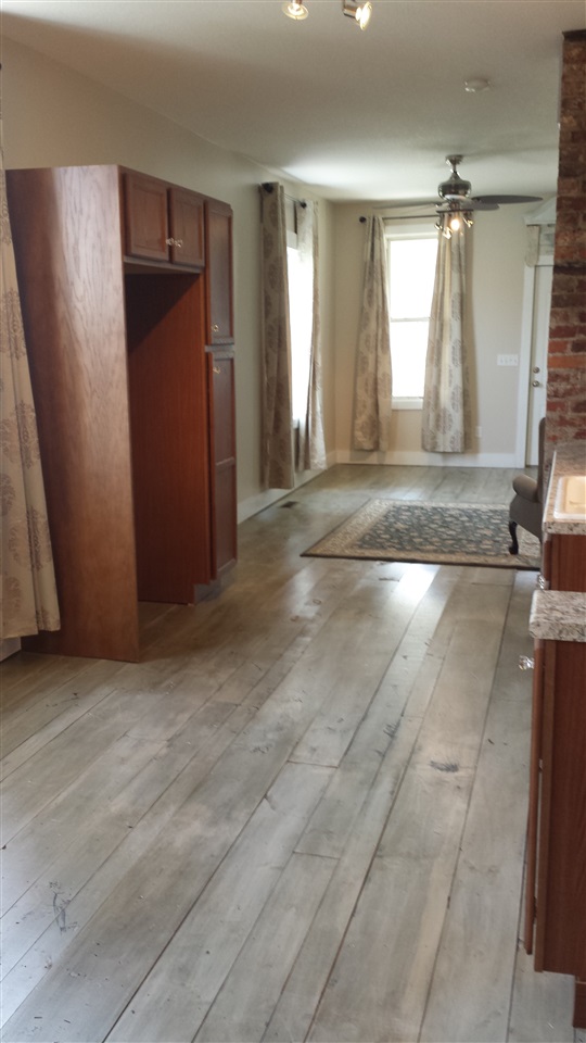 814 North 3rd Street Decatur, IN 46733 - Photo 9 of 25