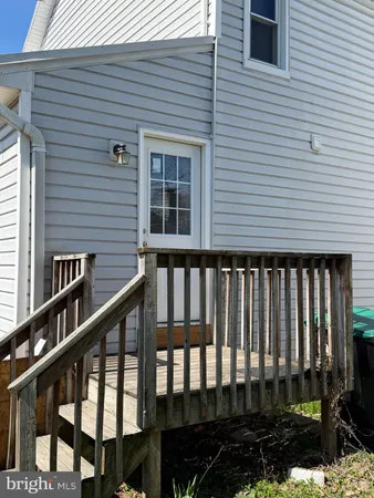 $1,100 | 310 East Queen Street, Strasburg, VA 22657