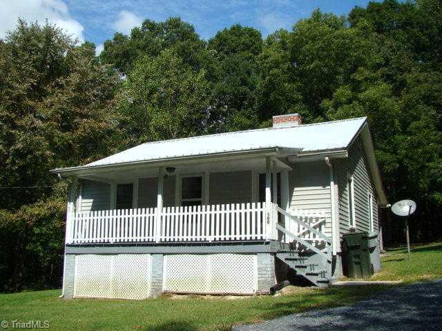 500 Valley Road Asheboro, NC 27203 - Photo 1 of 16 Exterior Front.