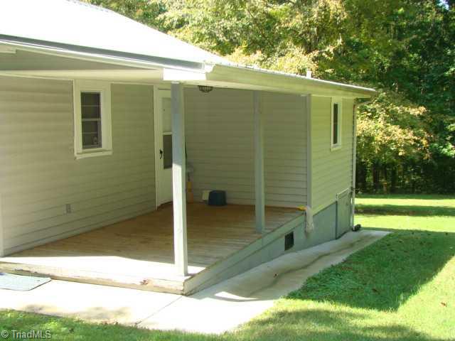 500 Valley Road Asheboro, NC 27203 - Photo 11 of 16 Exterior Back.