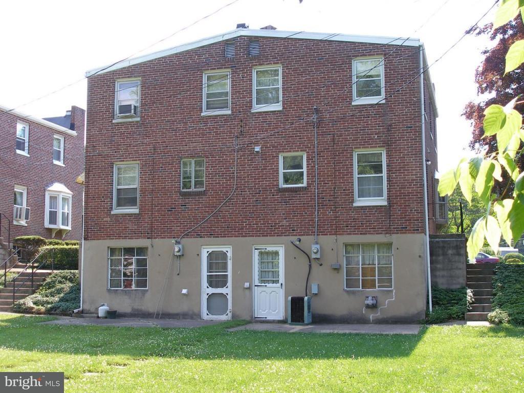 141 Riverside Avenue Lancaster, PA 17602 - Photo 3 of 9 Gallery Image 3