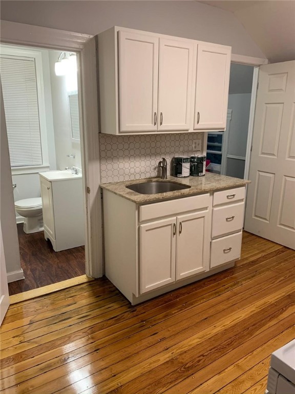 127 Ruggles Street Providence, RI 02908 - Photo 3 of 14 Gallery Image 3