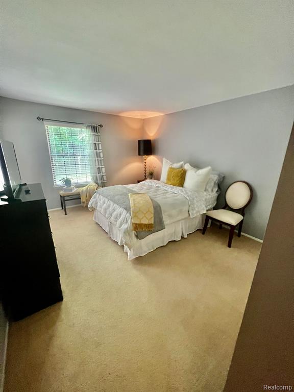 29577 Pine Ridge Circle Farmington Hills, MI 48331 - Photo 10 of 16