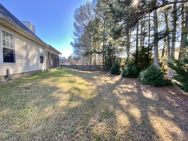 $385,000 | 2935 Meadow Gate Way, Loganville, GA 30052