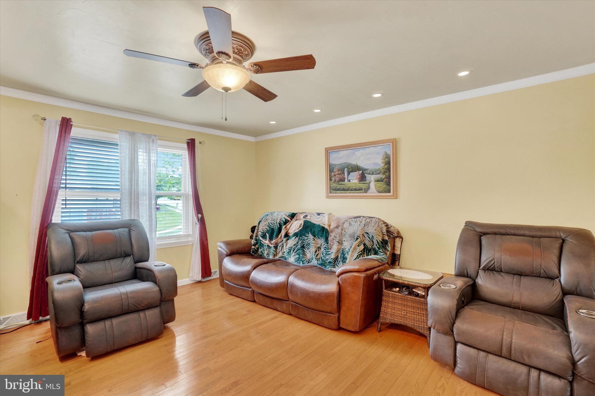 3111 Jessica Road Dover, PA 17315 - Photo 2 of 37 Gallery Image 2