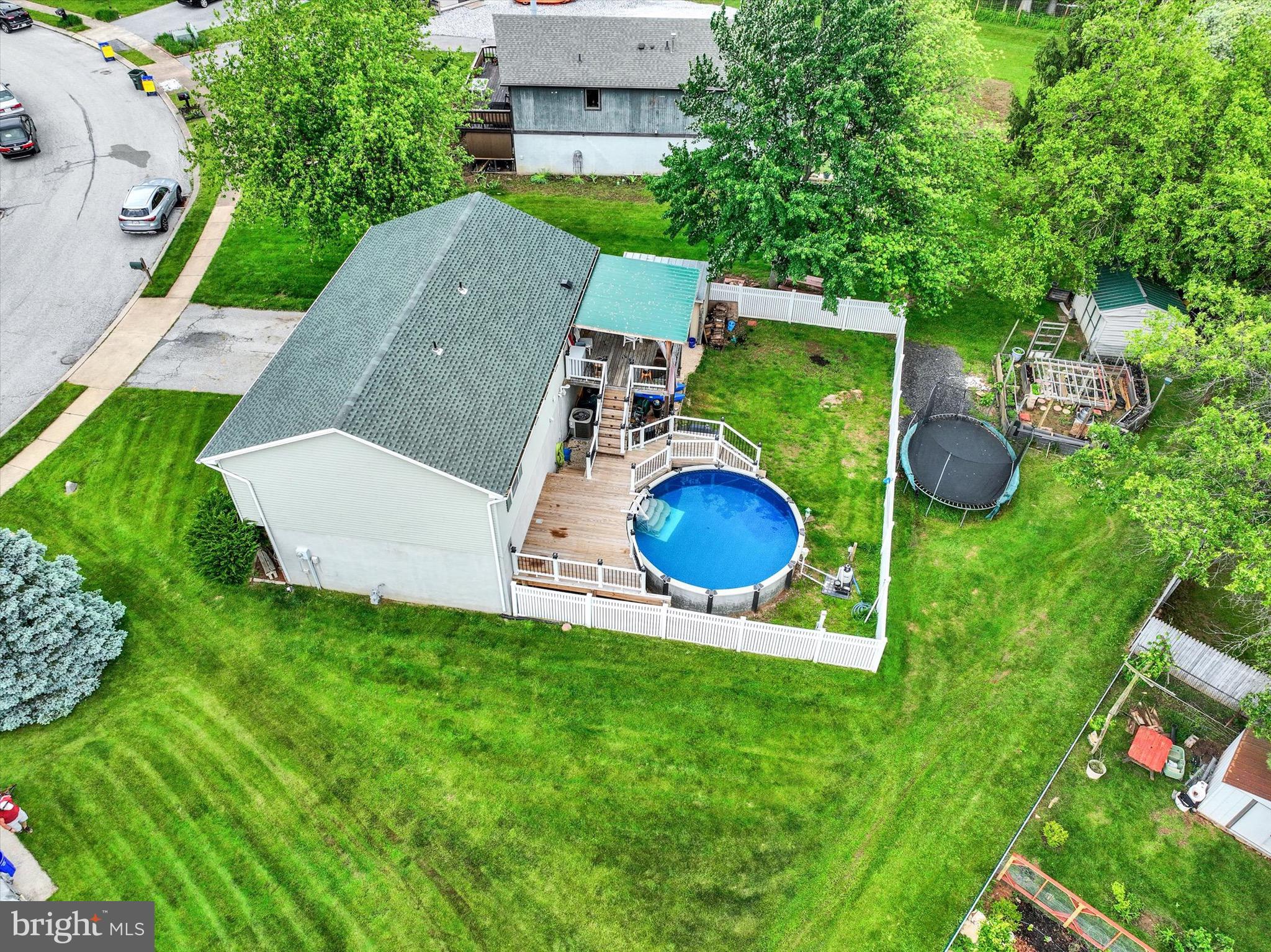 3111 Jessica Road Dover, PA 17315 - Photo 27 of 37 Gallery Image 27