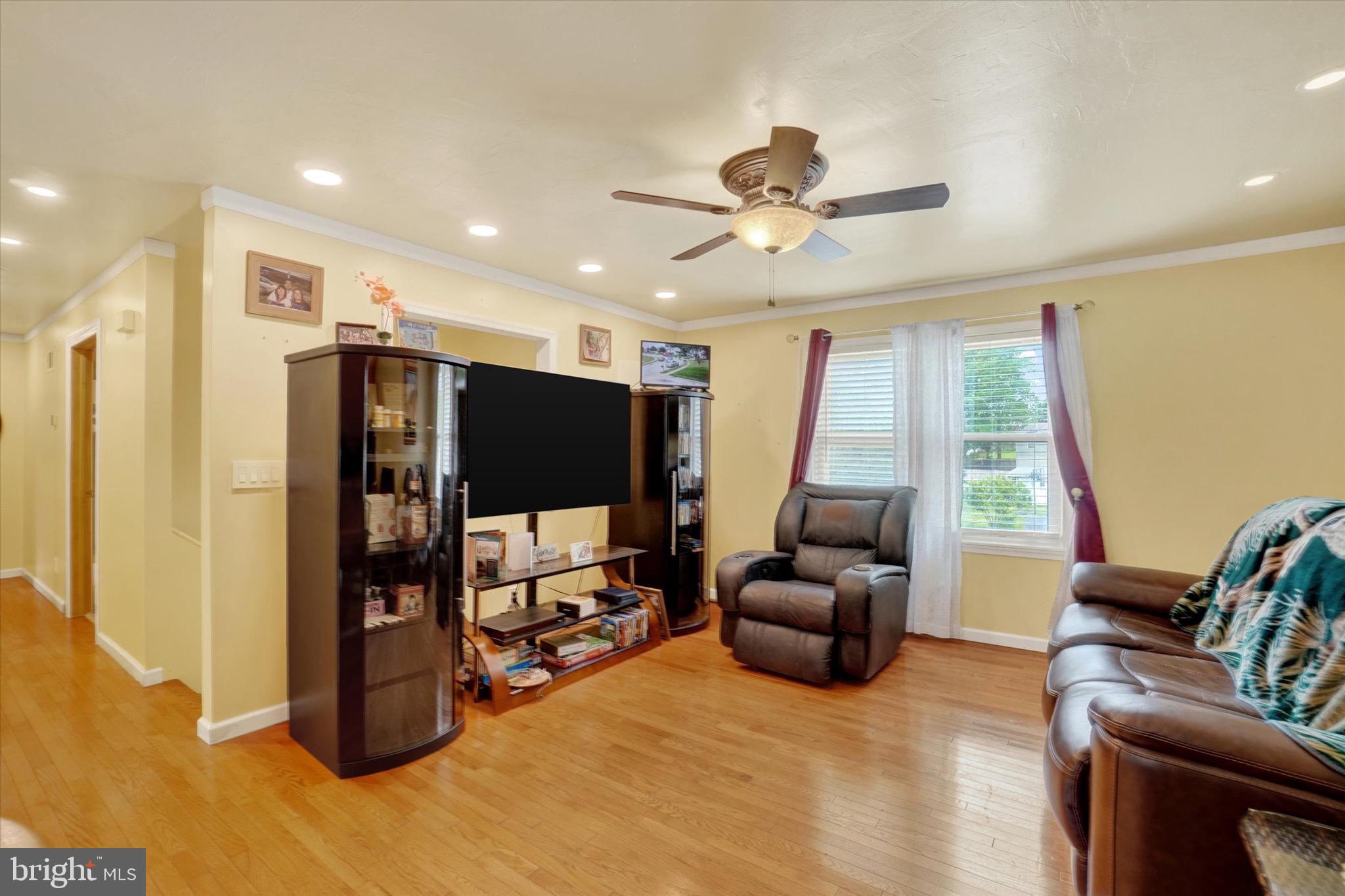 3111 Jessica Road Dover, PA 17315 - Photo 3 of 37 Gallery Image 3