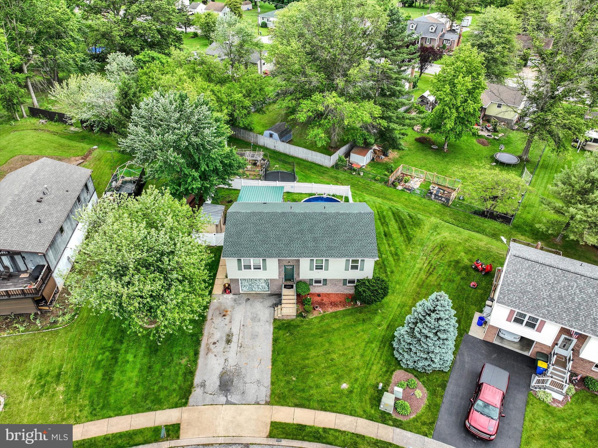 3111 Jessica Road Dover, PA 17315 - Photo 33 of 37 Gallery Image 33
