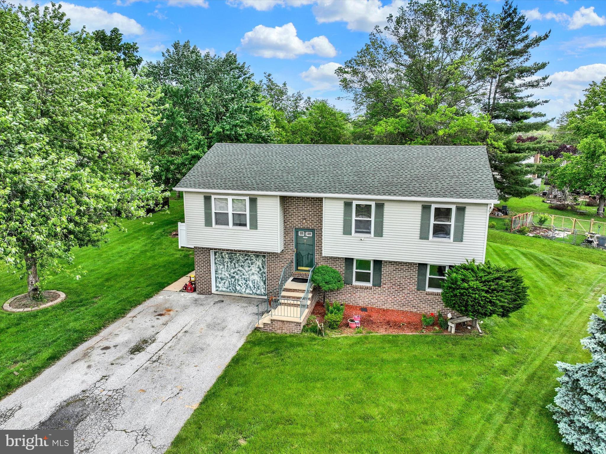 3111 Jessica Road Dover, PA 17315 - Photo 34 of 37 Gallery Image 34